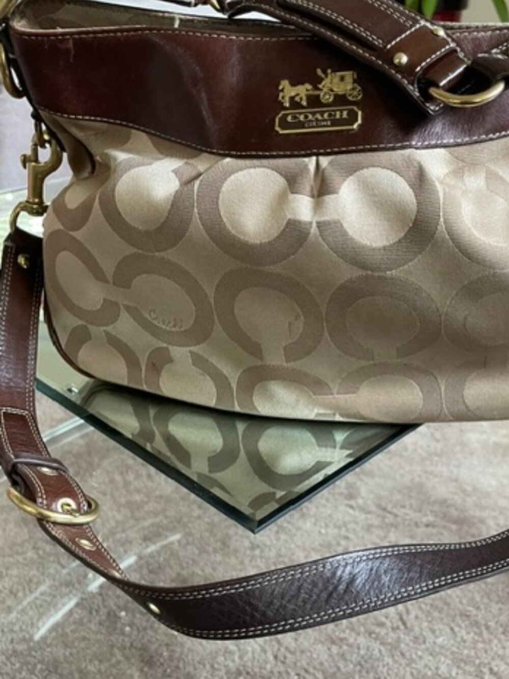 Coach Handbag - Picture 3 of 3